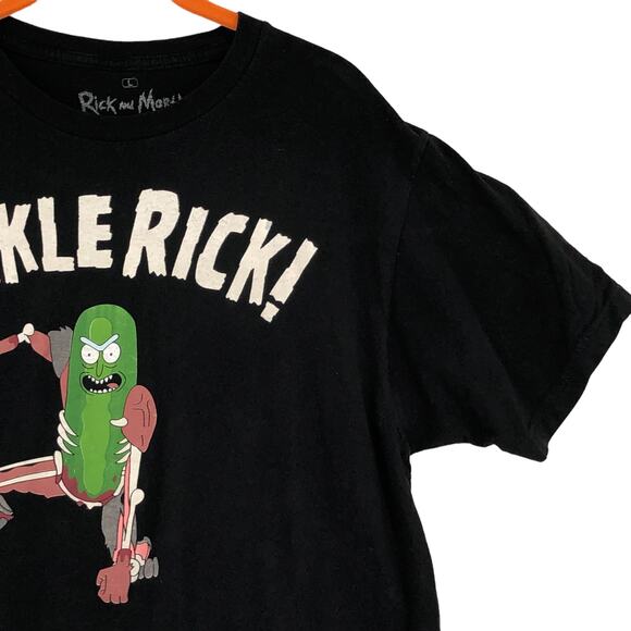 Rick and Morty Pickle Rick Mens Size Large Tee Shirt Black Jersey Knit Graphic - Picture 5 of 12